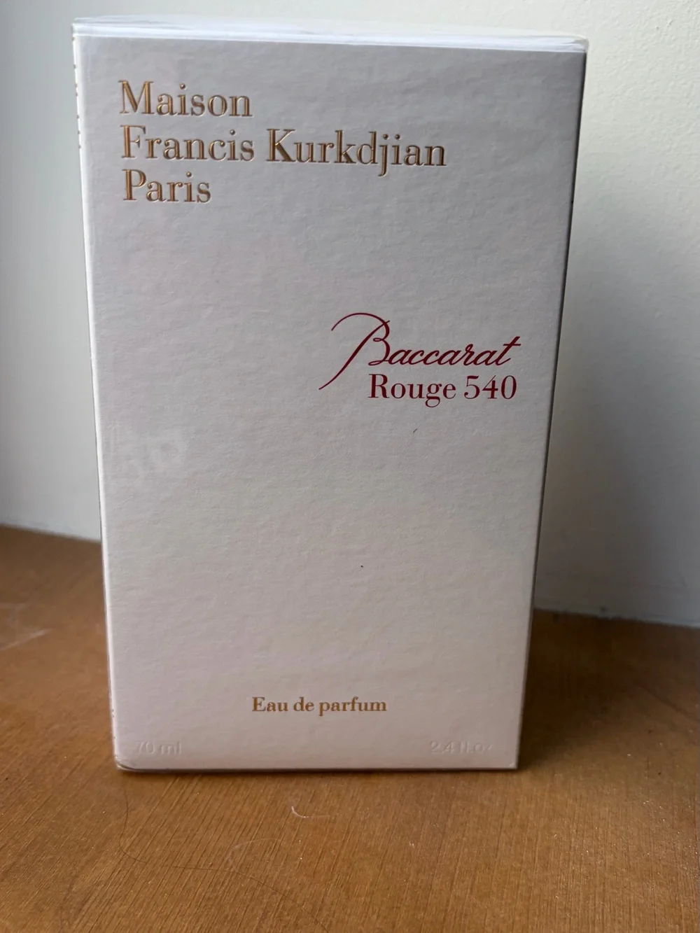 Maison Francis Kurkdjian Baccarat Rouge 540 Box - White and Gold Accents